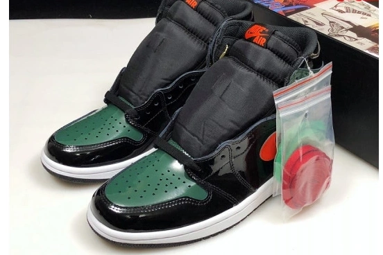  038 038 Friends x Retro Jordan 'Art AV3905 OG Basel' High 1 AV3905 Family SoleFly Air and 0610